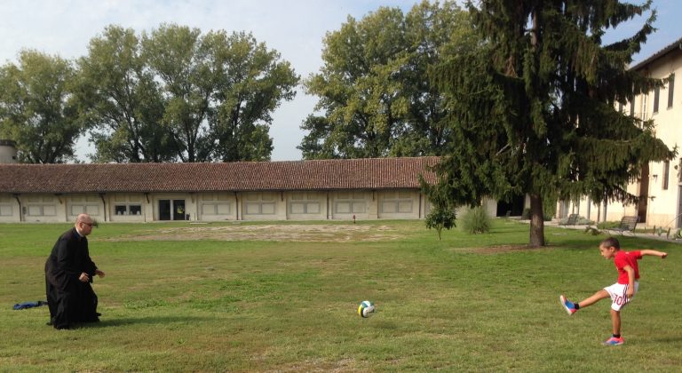 Scopri di più sull'articolo BENVENUTO DON STEFANO!